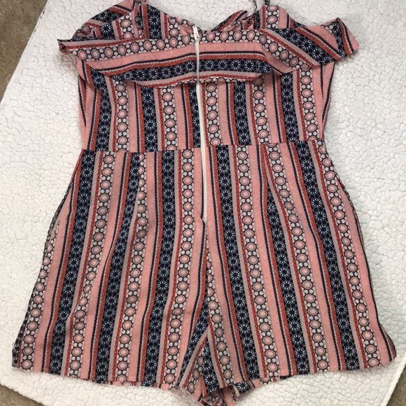 Striped Romper - Picture 3 of 3
